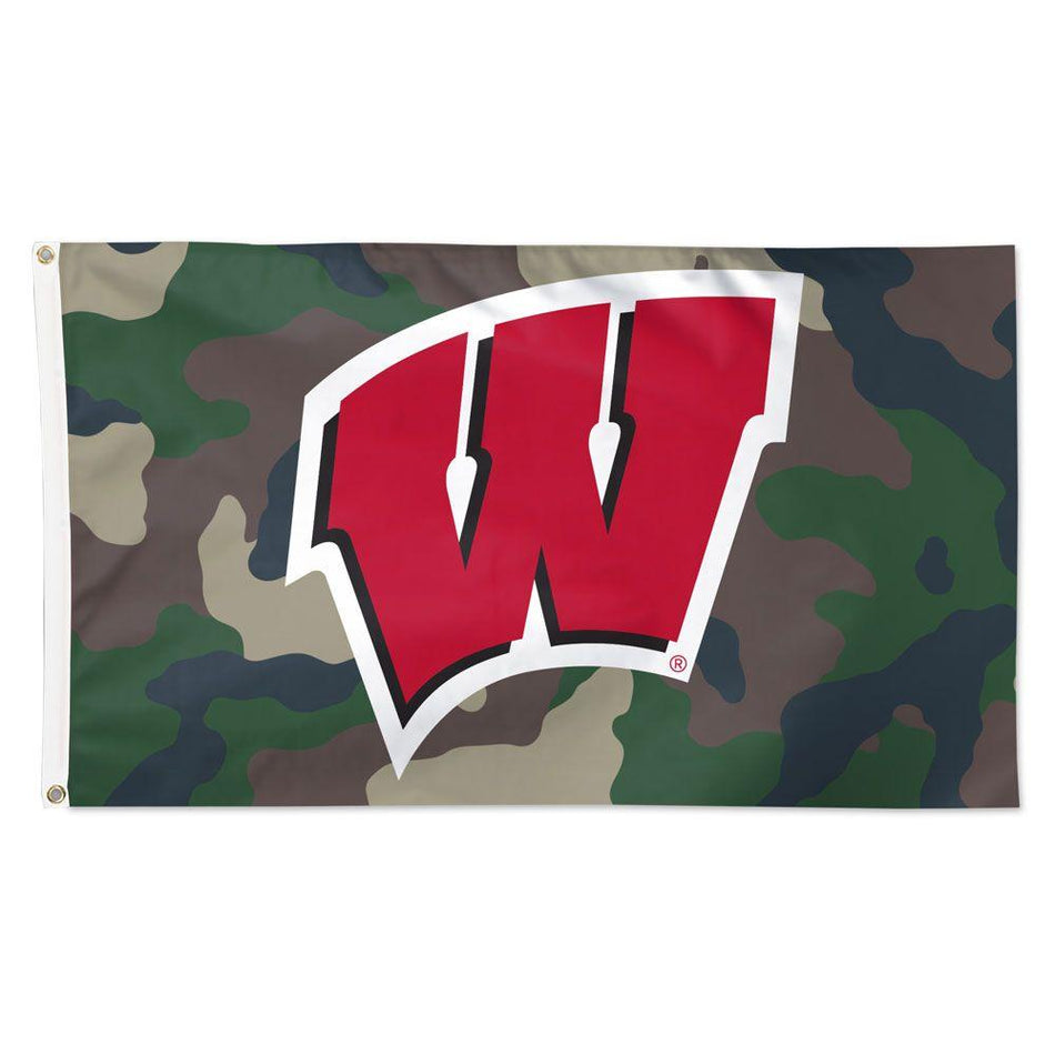 Show your team pride when you fly this Wisconsin Badgers Camo 3' x 5' deluxe flag featuring a red "W" on a camouflage background!