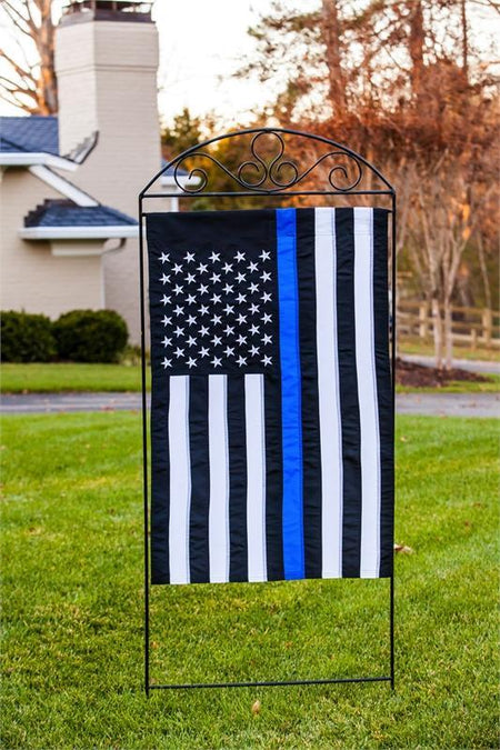 "Back the blue" and support law enforcement with the U.S. Thin Blue Line house banner.