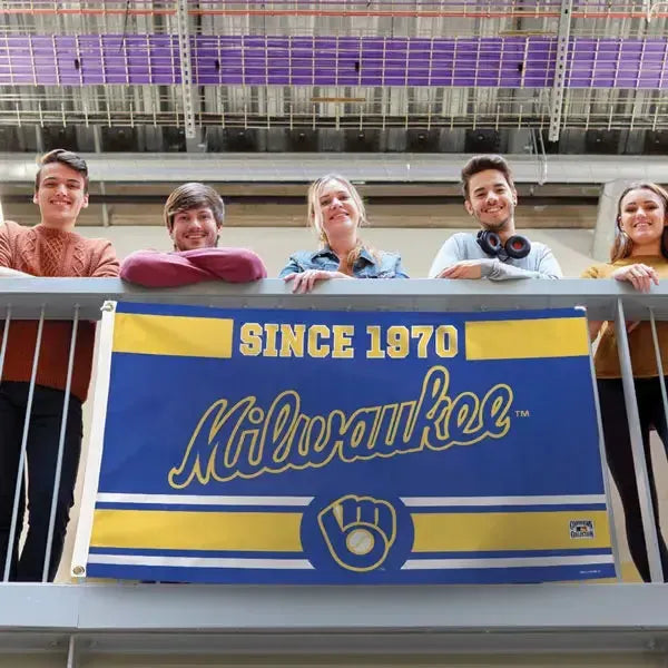 3x5 Milwaukee_Brewers_Est_1970_Flag