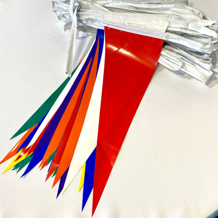 Multi-Color Pennant Strings