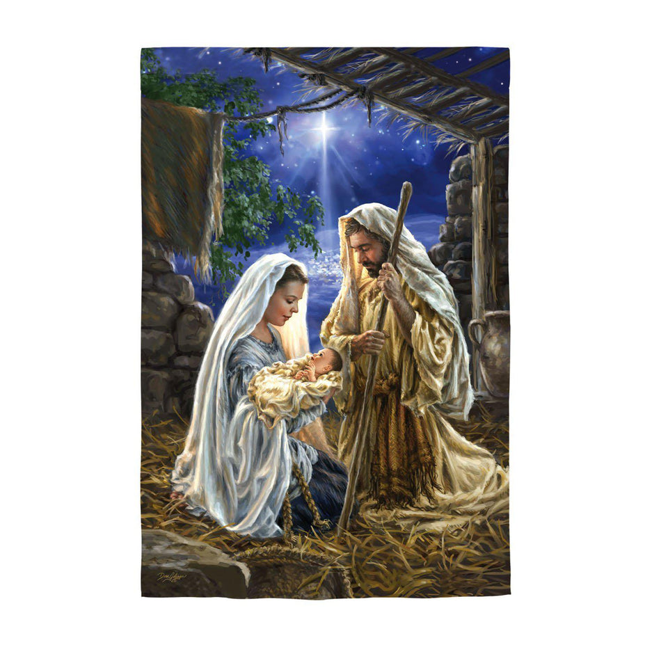 The Glory to God house banner features Joseph, Mary, and Jesus in a manger with the Christmas star shining in the background. 