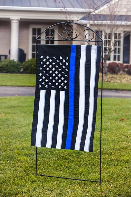 "Back the blue" and support law enforcement with the U.S. Thin Blue Line house banner. 